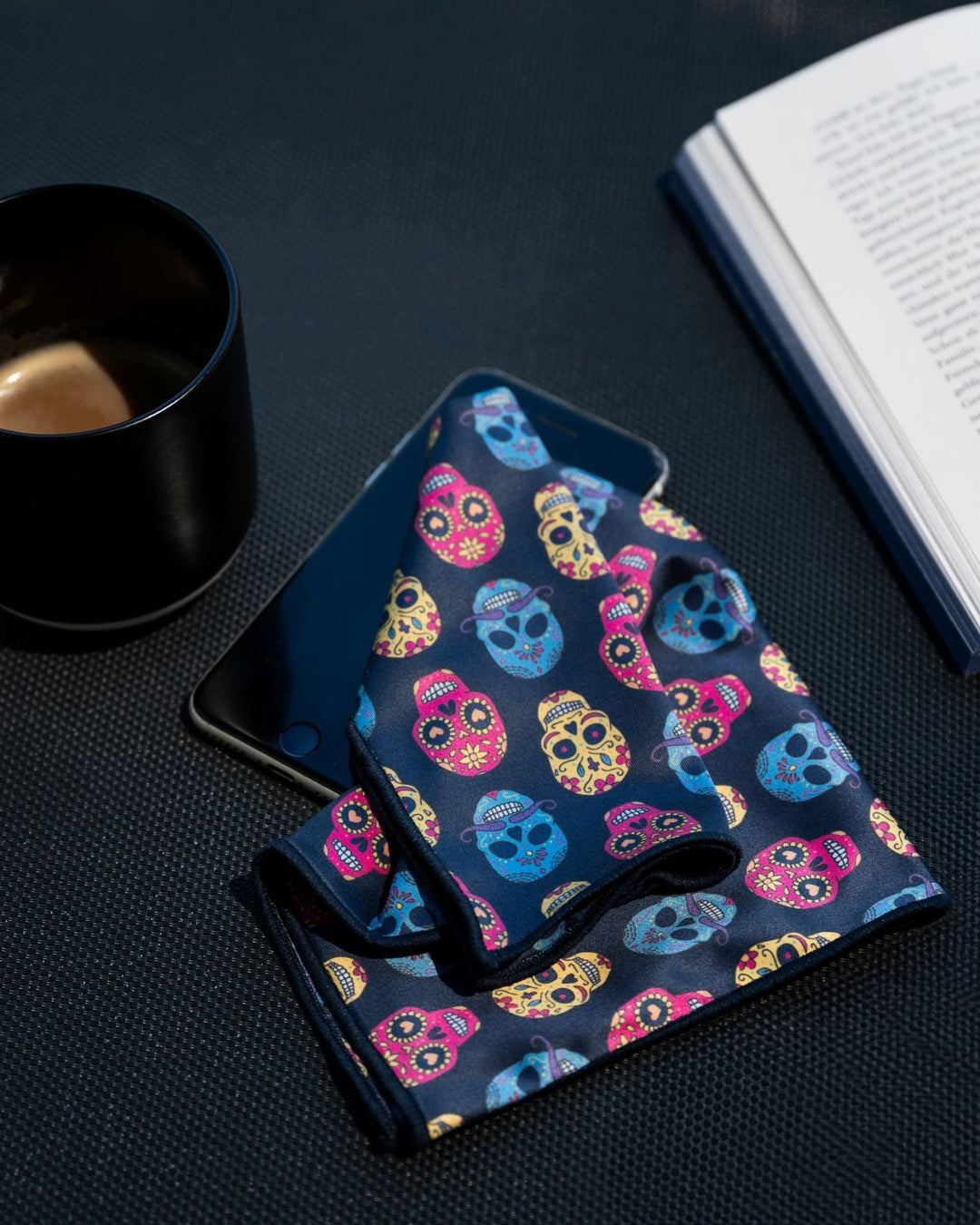 Brillen- und Displaytuch "Skulls"