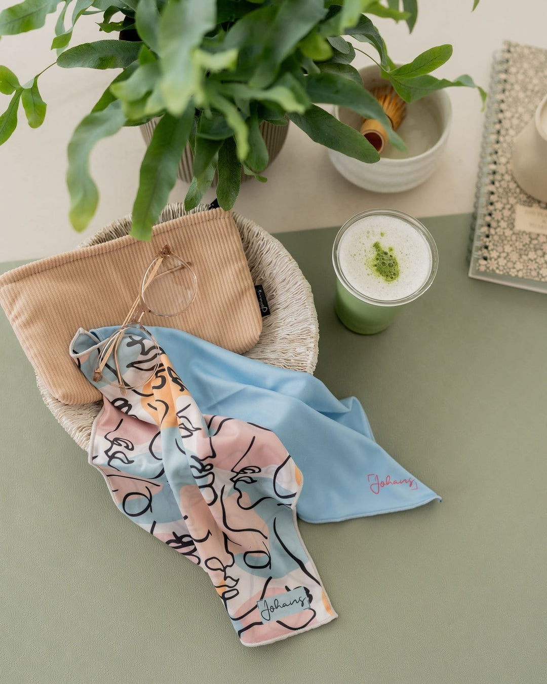 Brillen- und Displaytuch "Faces"