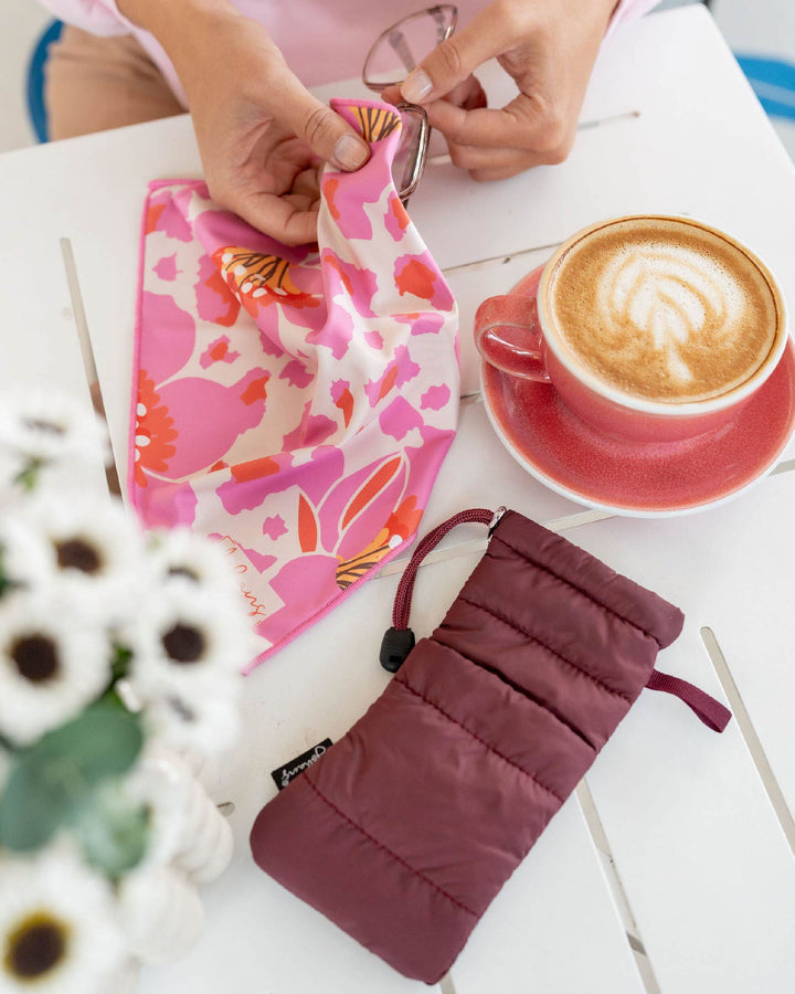 Brillenetui Puffy Bag "Burgundy"