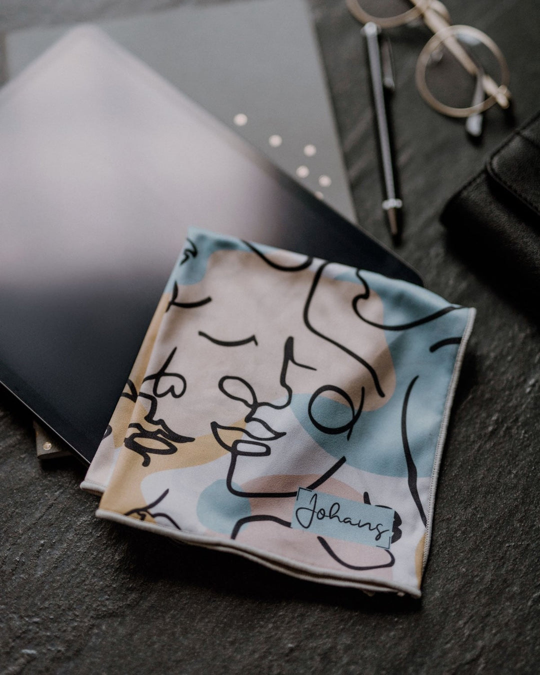 Brillen- und Displaytuch "Faces"