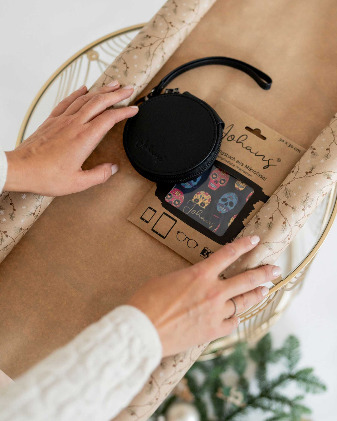 Brillen- und Displaytuch "Skulls"