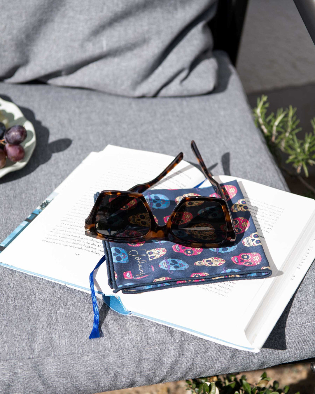 Brillen- und Displaytuch "Skulls"